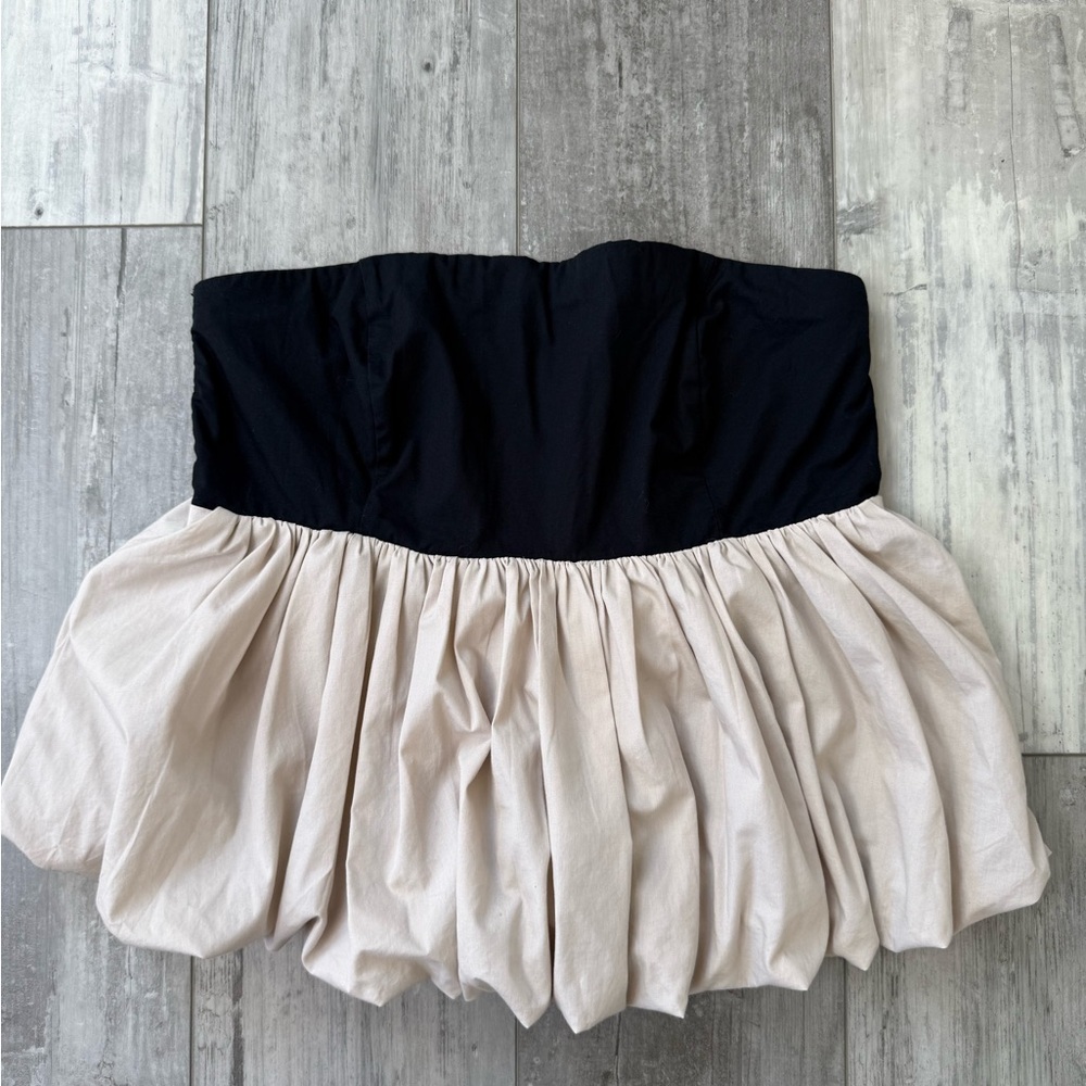 Abercrombie & Fitch Strapless Bubble Hem Top Black Cream Size Medium